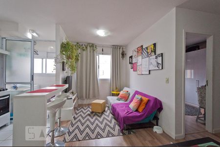 Sala de apartamento para alugar com 2 quartos, 47m² em Jardim Sao Francisco (zona Leste), São Paulo