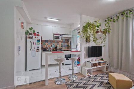 Sala de apartamento para alugar com 2 quartos, 47m² em Jardim Sao Francisco (zona Leste), São Paulo