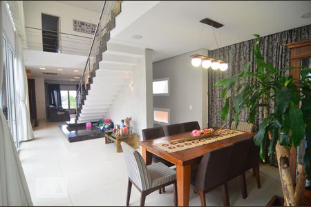 Sala de jantar de casa à venda com 3 quartos, 365m² em Marechal Rondon, Canoas