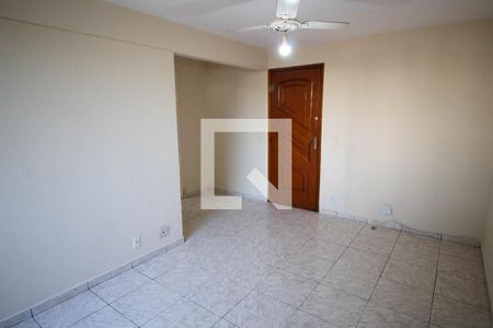 Sala de apartamento para alugar com 1 quarto, 50m² em Cordovil, Rio de Janeiro