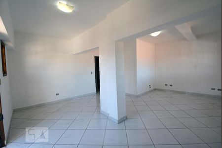 Sala de casa para alugar com 3 quartos, 150m² em Butantã, São Paulo