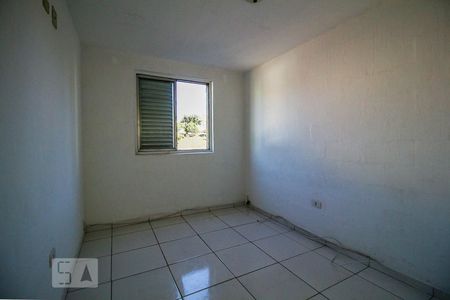 Quarto 1 de apartamento para alugar com 2 quartos, 51m² em Conjunto Residencial José Bonifácio, São Paulo