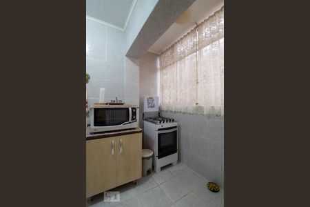 Cozinha de apartamento à venda com 1 quarto, 46m² em Sarandi, Porto Alegre