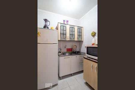 Cozinha de apartamento à venda com 1 quarto, 46m² em Sarandi, Porto Alegre