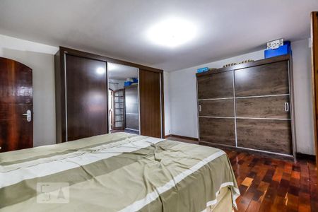 Suíte de casa à venda com 3 quartos, 240m² em Parque Edu Chaves, São Paulo