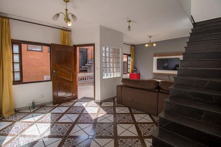 Sala de casa para alugar com 3 quartos, 277m² em Parque Sonia, São Paulo