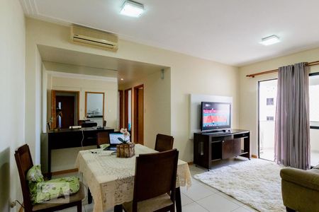 Sala de apartamento para alugar com 3 quartos, 84m² em Stiep, Salvador