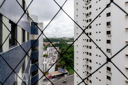 Vista da varanda de apartamento para alugar com 3 quartos, 84m² em Stiep, Salvador