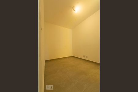 QUARTO de apartamento para alugar com 1 quarto, 32m² em Vila Esperança, São Paulo
