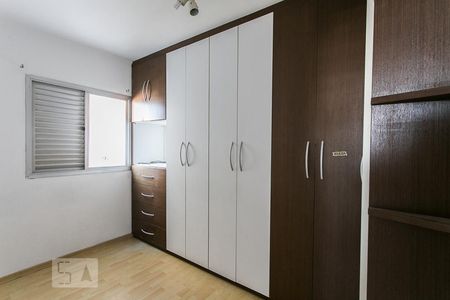 Quarto 1 de apartamento à venda com 2 quartos, 70m² em Vila Regente Feijó, São Paulo