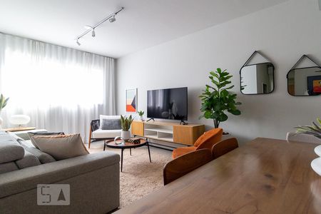 Sala de apartamento para alugar com 3 quartos, 99m² em Cambuí, Campinas