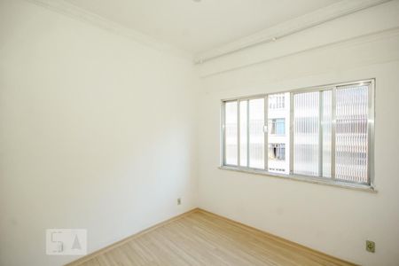 Quarto 1 de apartamento para alugar com 3 quartos, 90m² em Copacabana, Rio de Janeiro