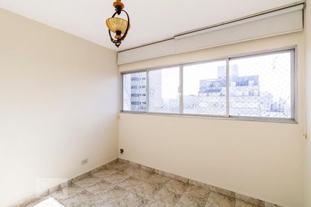 Quarto 1 de apartamento para alugar com 2 quartos, 50m² em Santa Cecília, São Paulo