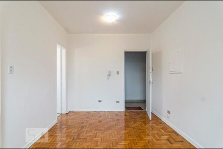 Studio de kitnet/studio para alugar com 1 quarto, 31m² em Sumarezinho, São Paulo