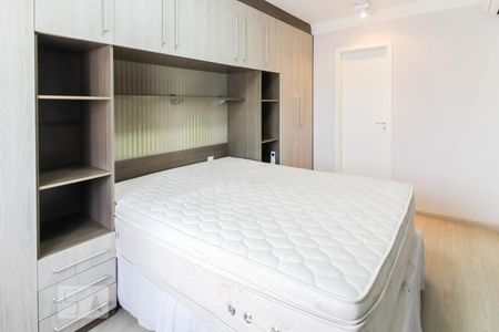 Suíte de apartamento para alugar com 2 quartos, 74m² em Vila Clementino, São Paulo