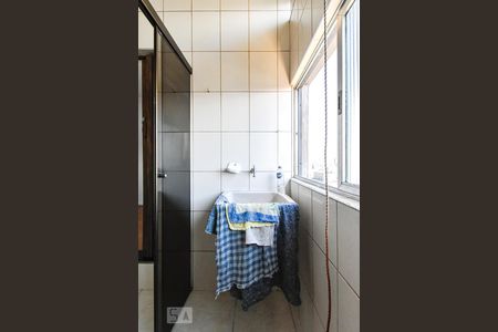 Banheiro de kitnet/studio à venda com 1 quarto, 37m² em República, São Paulo