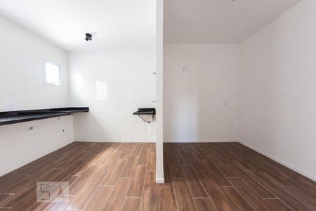 Sala/Cozinha de apartamento para alugar com 1 quarto, 38m² em Vila Paiva, São Paulo