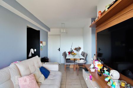 Sala de apartamento à venda com 2 quartos, 55m² em Super Quadra Morumbi, São Paulo