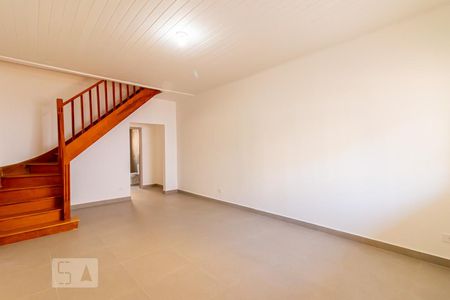 Sala de casa à venda com 3 quartos, 116m² em Ipiranga, São Paulo