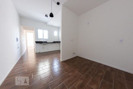 Sala/Cozinha de apartamento para alugar com 1 quarto, 38m² em Vila Paiva, São Paulo