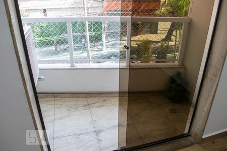 SACADA SALA de apartamento para alugar com 3 quartos, 78m² em Santa Teresinha, São Paulo