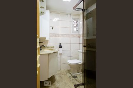 BANHEIRO de apartamento para alugar com 3 quartos, 78m² em Santa Teresinha, São Paulo