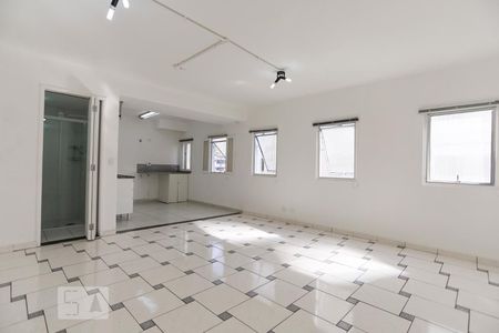 Quarto de kitnet/studio para alugar com 1 quarto, 37m² em Centro, São Paulo