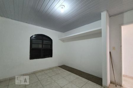 Quarto 1 de casa para alugar com 2 quartos, 118m² em Vila Liviero, São Paulo