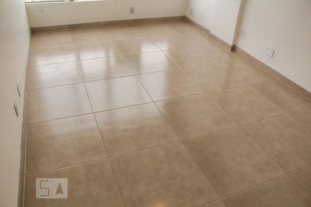 sala de apartamento para alugar com 2 quartos, 71m² em Maracanã, Rio de Janeiro