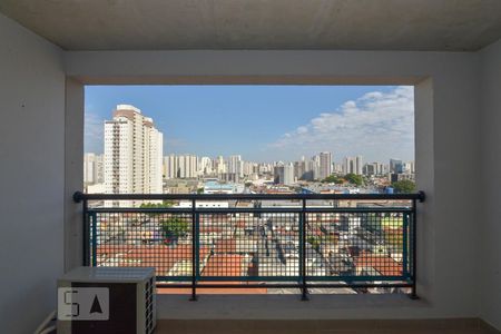 Varanda de kitnet/studio à venda com 1 quarto, 30m² em Bom Retiro, São Paulo