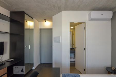 Quarto de kitnet/studio para alugar com 1 quarto, 30m² em Bom Retiro, São Paulo