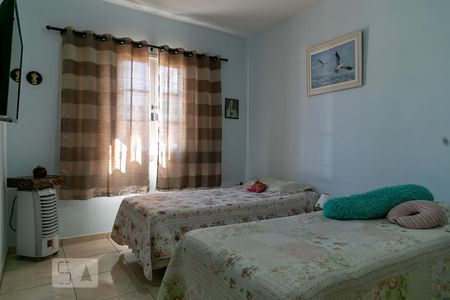 Dormitório 1 de casa para alugar com 2 quartos, 100m² em Jardim Vila Galvao, Guarulhos