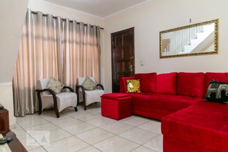 Sala de casa para alugar com 2 quartos, 100m² em Jardim Vila Galvao, Guarulhos