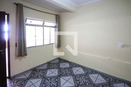 Sala de casa para alugar com 3 quartos, 180m² em Jardim Nossa Senhora Aparecida, São Paulo