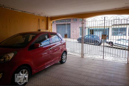 Garagem de casa à venda com 3 quartos, 150m² em Vila Alpina, São Paulo