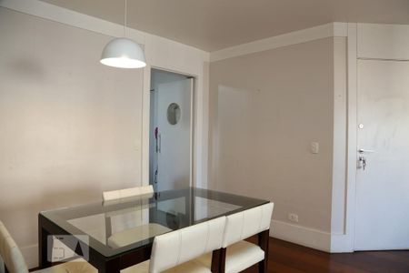 Sala de apartamento para alugar com 2 quartos, 80m² em Vila Progredior, São Paulo
