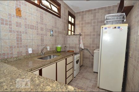 Cozinha de apartamento à venda com 3 quartos, 80m² em Copacabana, Rio de Janeiro