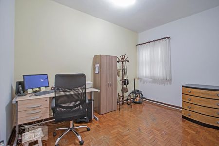 Casa à venda com 198m², 7 quartos e 4 vagas Casa à venda com 198m², 7 quartos e 4 vagasQuarto 1