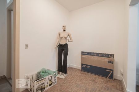 Casa à venda com 198m², 7 quartos e 4 vagas Casa à venda com 198m², 7 quartos e 4 vagasQuarto 2 do Apto Anexo 2