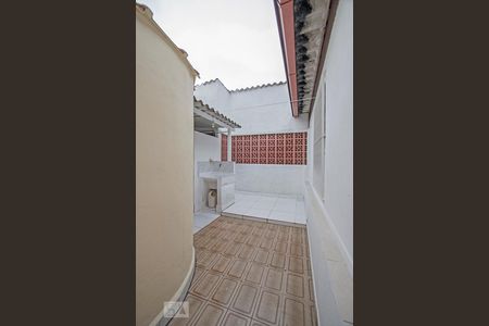 Casa à venda com 198m², 7 quartos e 4 vagas Casa à venda com 198m², 7 quartos e 4 vagasQuintal do Apto Anexo 3