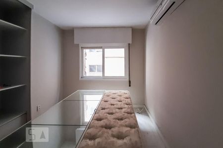 Quarto  de apartamento à venda com 1 quarto, 35m² em Centro Histórico, Porto Alegre