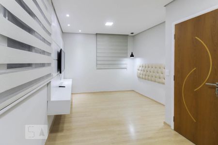 Suíte de apartamento para alugar com 2 quartos, 78m² em Vila Olímpia, São Paulo