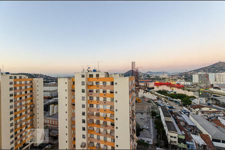 Vista do Quarto 2 de apartamento para alugar com 2 quartos, 70m² em Centro, Niterói