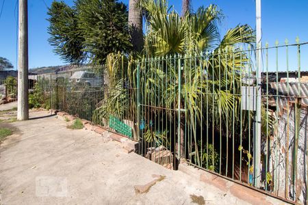 Casa à venda com 54m², 2 quartos e sem vaga Casa à venda com 54m², 2 quartos e sem vagaFachada