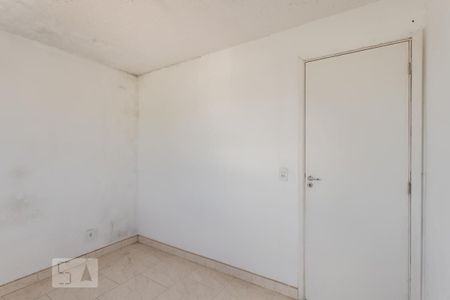 Quarto 2 de apartamento para alugar com 2 quartos, 45m² em Protásio Alves, Porto Alegre