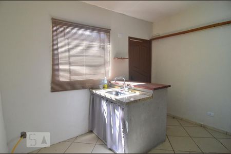 Cozinha de casa à venda com 2 quartos, 80m² em Mato Grande, Canoas
