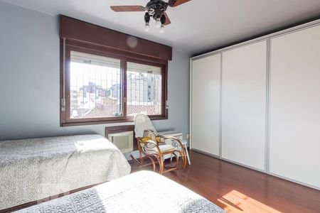 Quarto Suíte de casa para alugar com 4 quartos, 380m² em Passo D’areia, Porto Alegre