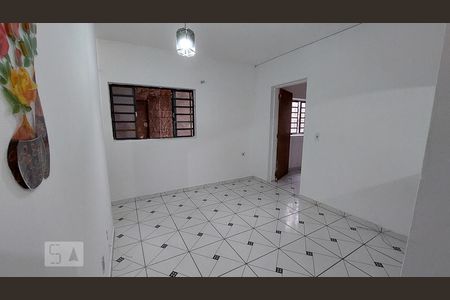 Sala de casa à venda com 2 quartos, 120m² em Vila Marlene, Jundiaí