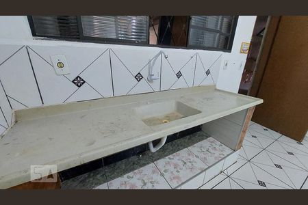 Cozinha de casa à venda com 2 quartos, 120m² em Vila Marlene, Jundiaí