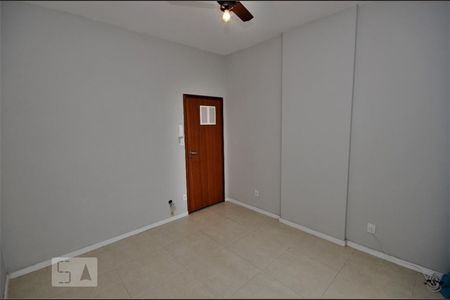 Quarto de apartamento para alugar com 1 quarto, 24m² em Centro, Rio de Janeiro